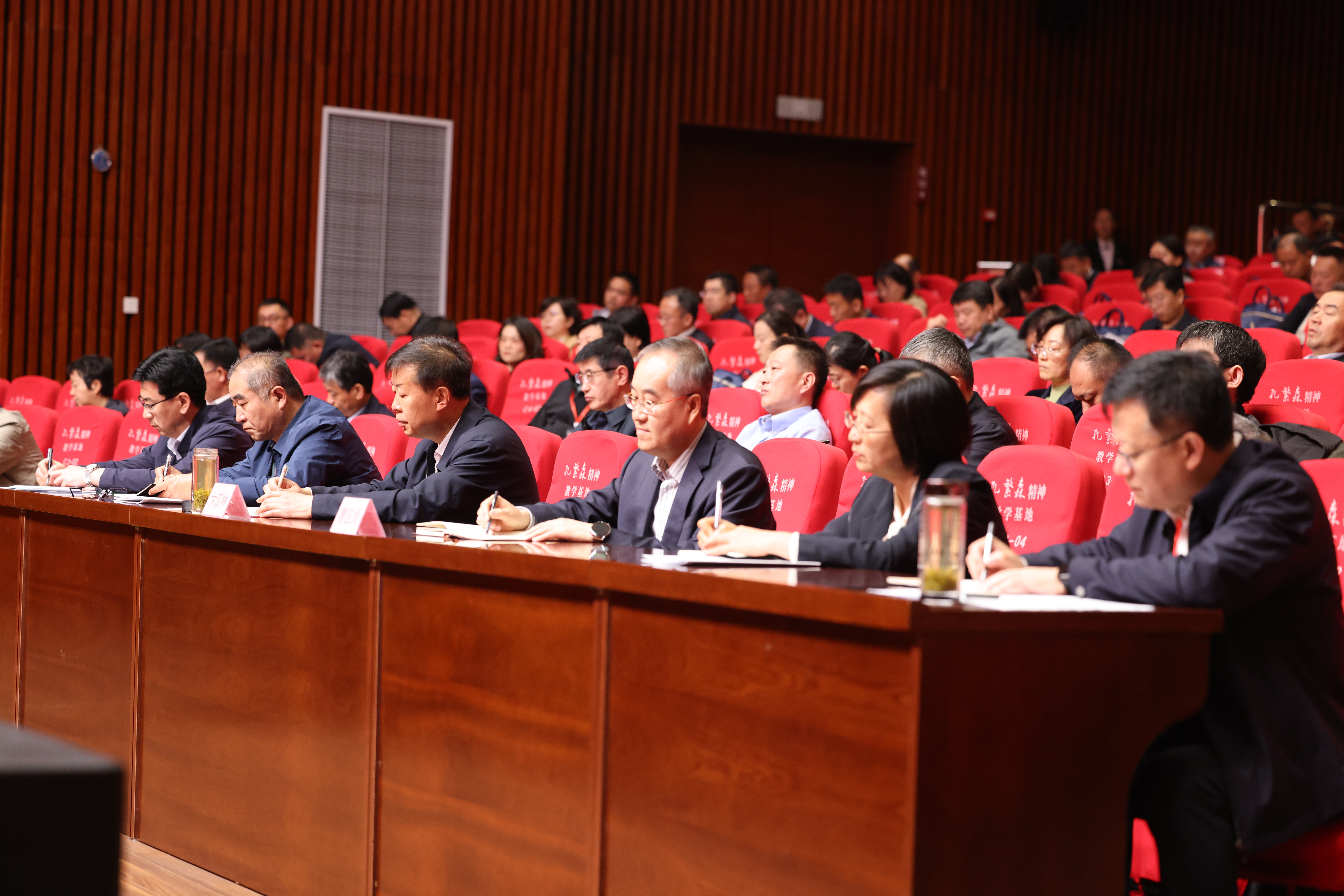 http://www.lcjgdj.gov.cn/resources/public/20250423/6808df4e6c00e0c3466d2962.JPG